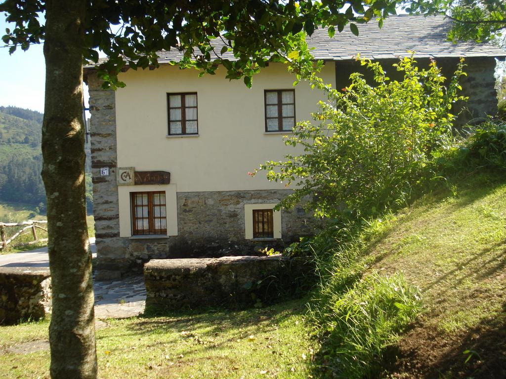 Casa De Aldea Vache Guest House Naraval Eksteriør bilde